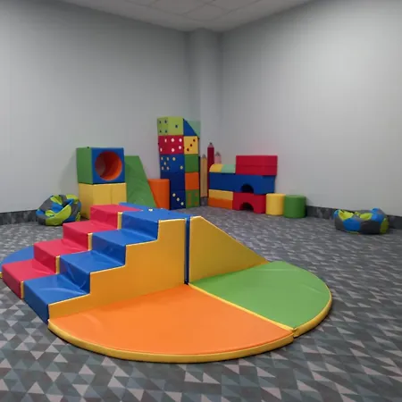 Pod Masztami 2pok Basen Silownia Parking 코워브제크