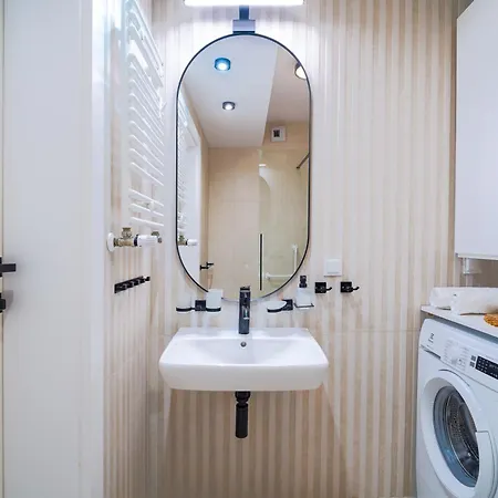 Lulu - Pod Masztami - Dwupokojowy - Basen Siłownia Parking * Kołobrzeg