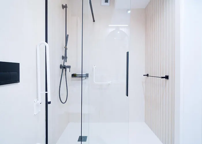 Lulu - Pod Masztami - Dwupokojowy - Basen Siłownia Parking Kołobrzeg