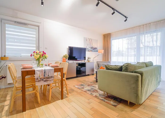 Lulu - Pod Masztami - Dwupokojowy - Basen Siłownia Parking Kołobrzeg